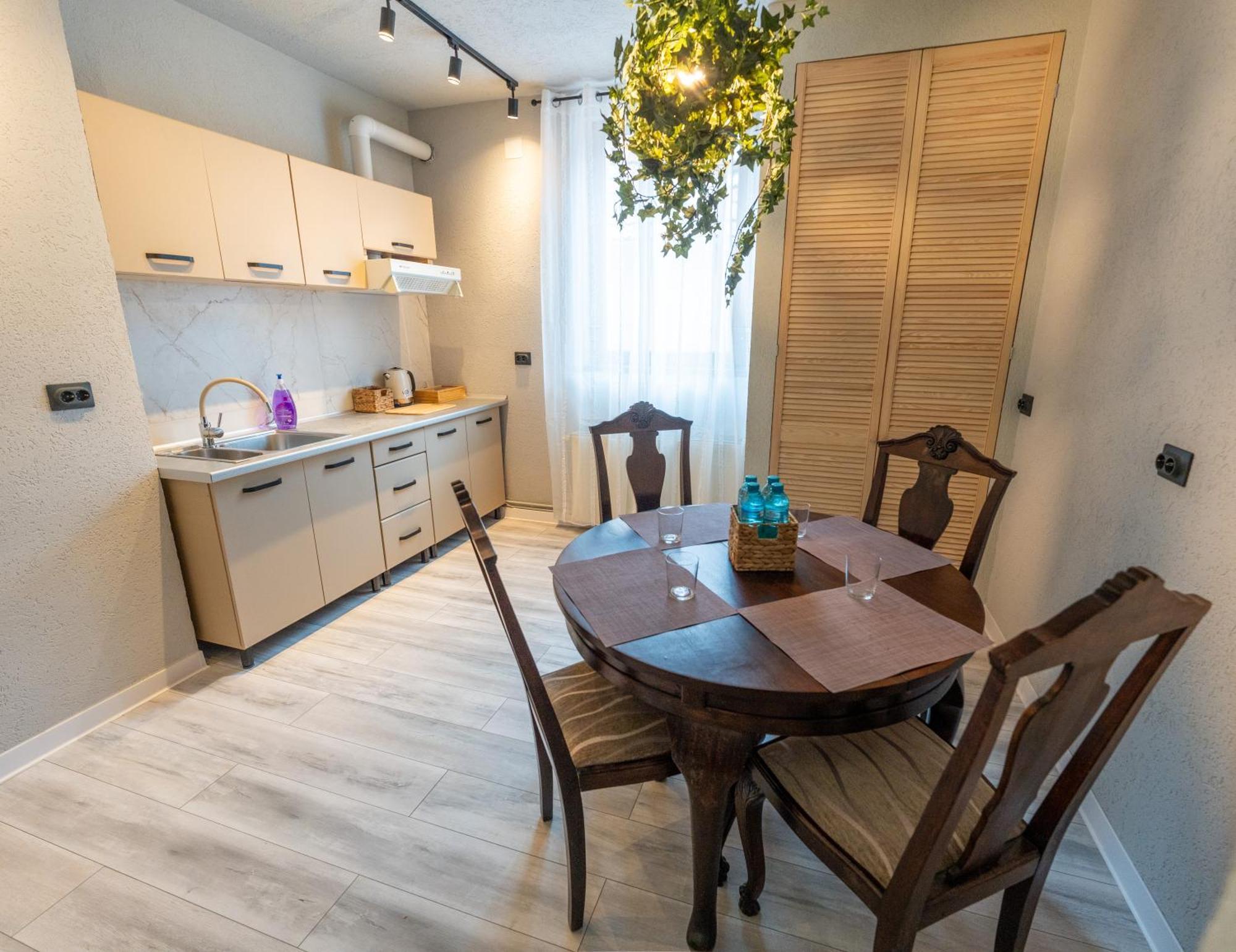 Barrique Apartament Brassó Kültér fotó